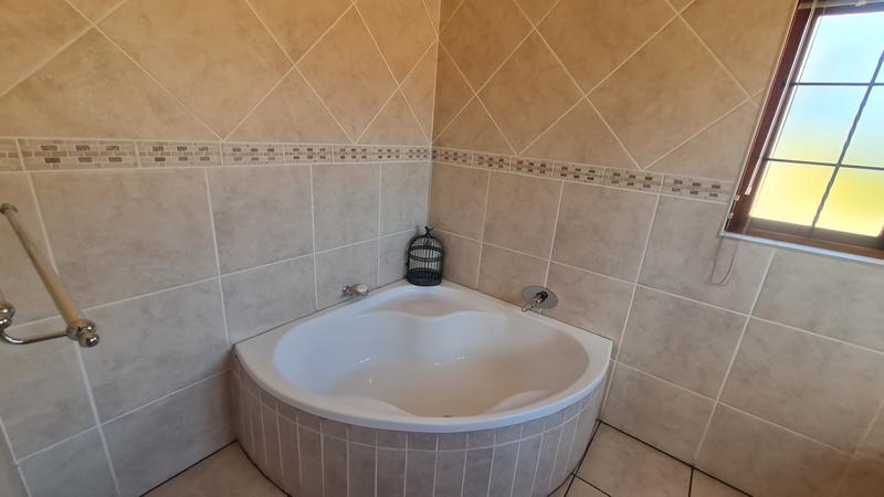 4 Bedroom Property for Sale in Jozini Rural KwaZulu-Natal