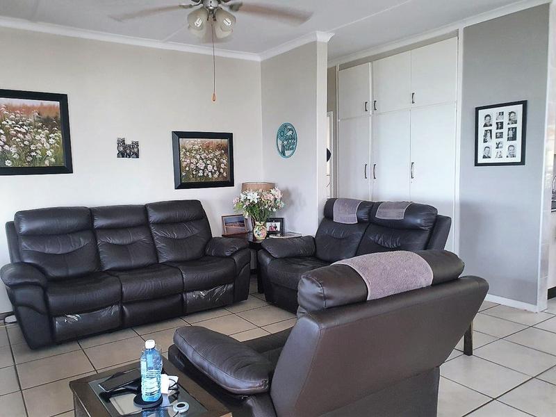 3 Bedroom Property for Sale in Pumula KwaZulu-Natal