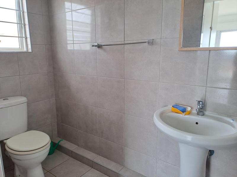 To Let 3 Bedroom Property for Rent in Overport KwaZulu-Natal