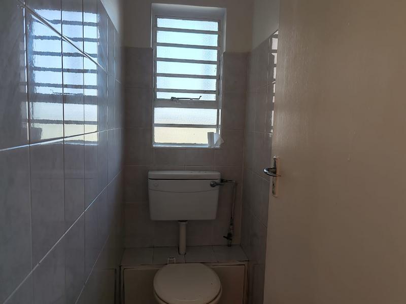 1 Bedroom Property for Sale in North Beach KwaZulu-Natal