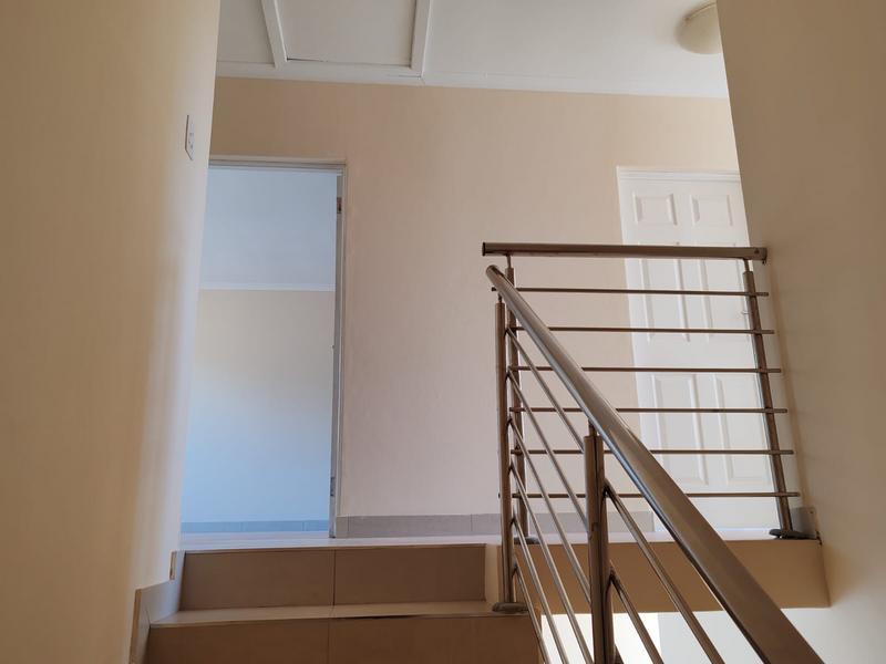 To Let 3 Bedroom Property for Rent in Newlands East KwaZulu-Natal