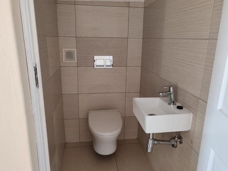 To Let 3 Bedroom Property for Rent in Newlands East KwaZulu-Natal