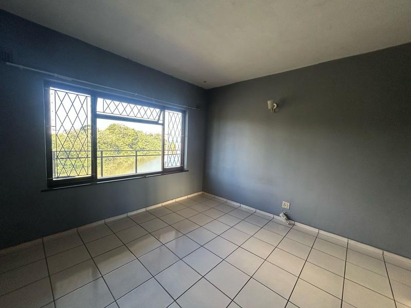 2 Bedroom Property for Sale in Margate KwaZulu-Natal