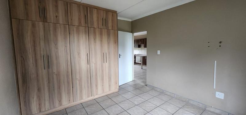 2 Bedroom Property for Sale in Umkomaas KwaZulu-Natal