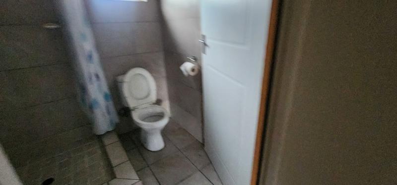 2 Bedroom Property for Sale in Umkomaas KwaZulu-Natal