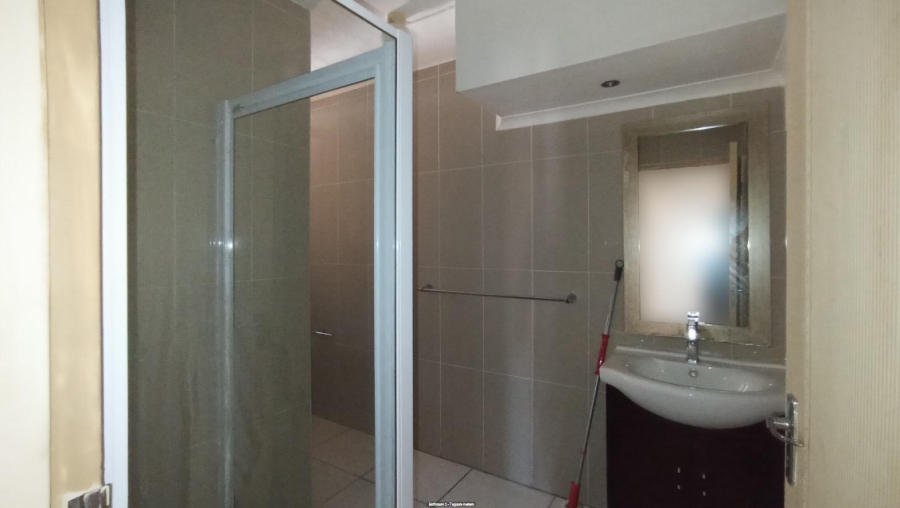3 Bedroom Property for Sale in Amanzimtoti KwaZulu-Natal