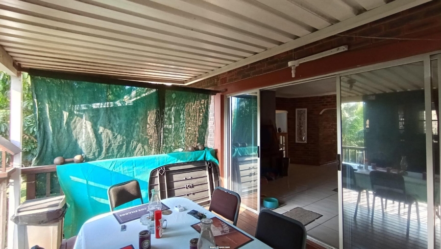 3 Bedroom Property for Sale in Amanzimtoti KwaZulu-Natal