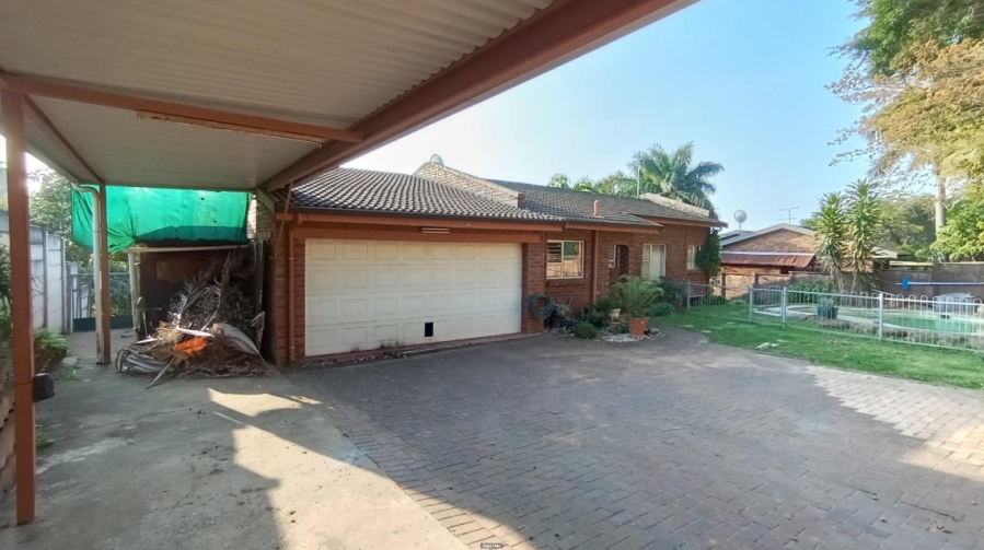 3 Bedroom Property for Sale in Amanzimtoti KwaZulu-Natal