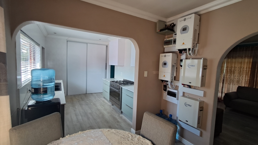 4 Bedroom Property for Sale in Northdene KwaZulu-Natal