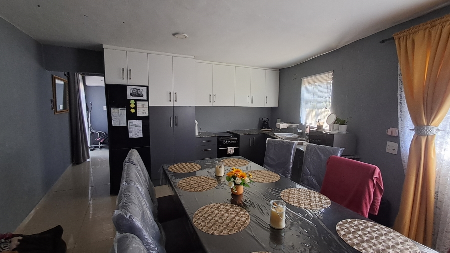 3 Bedroom Property for Sale in Savannah Park KwaZulu-Natal