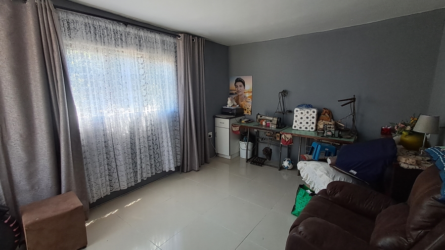3 Bedroom Property for Sale in Savannah Park KwaZulu-Natal