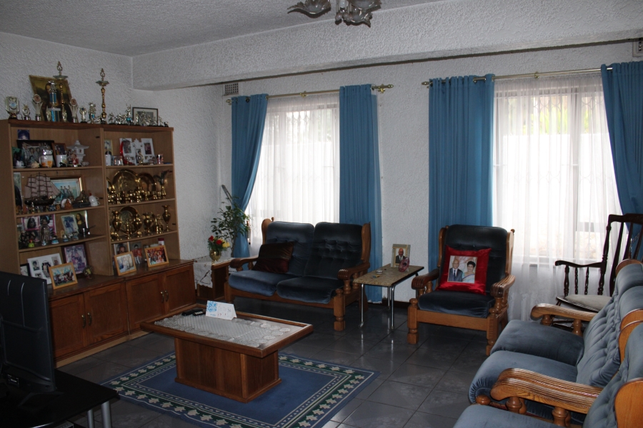 4 Bedroom Property for Sale in Burlington Heights KwaZulu-Natal