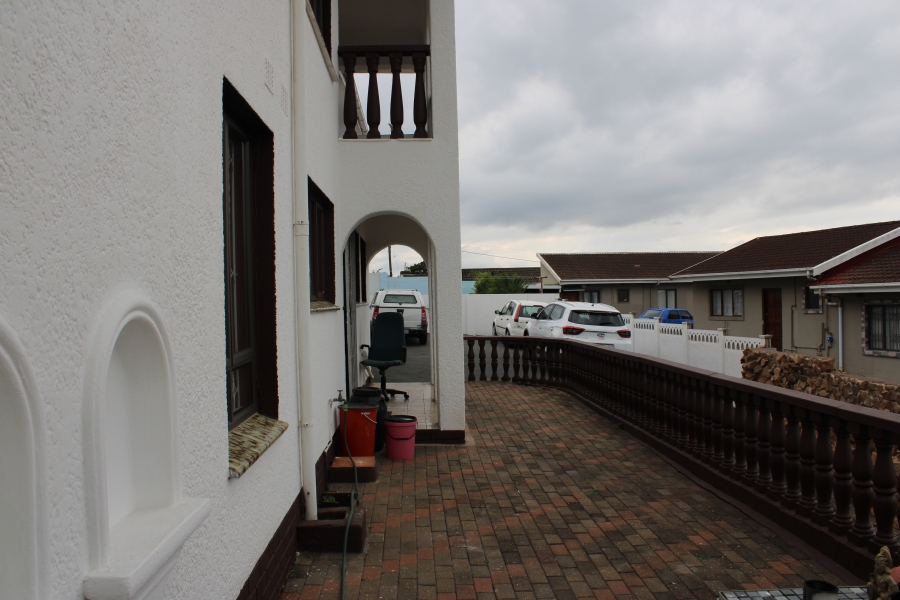 4 Bedroom Property for Sale in Burlington Heights KwaZulu-Natal