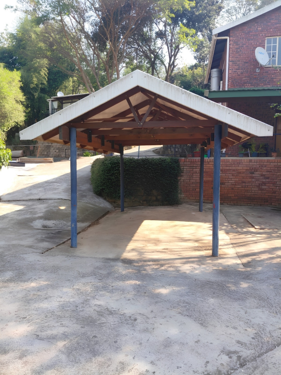 1 Bedroom Property for Sale in Prestbury KwaZulu-Natal