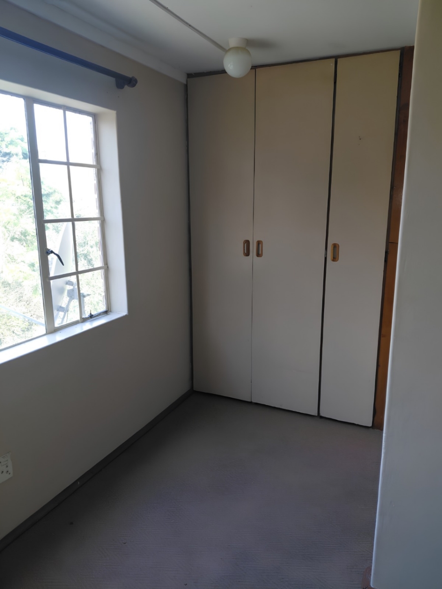 1 Bedroom Property for Sale in Prestbury KwaZulu-Natal