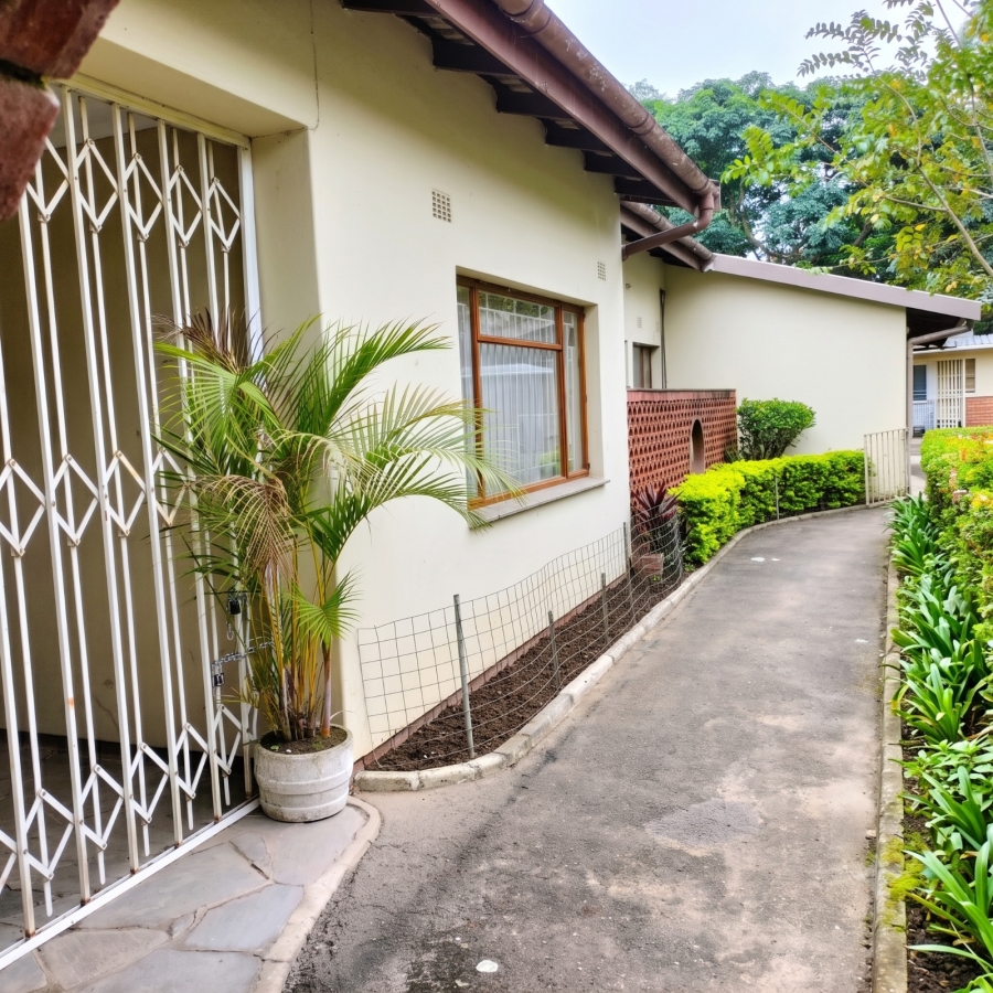 5 Bedroom Property for Sale in Cowies Hill Park KwaZulu-Natal