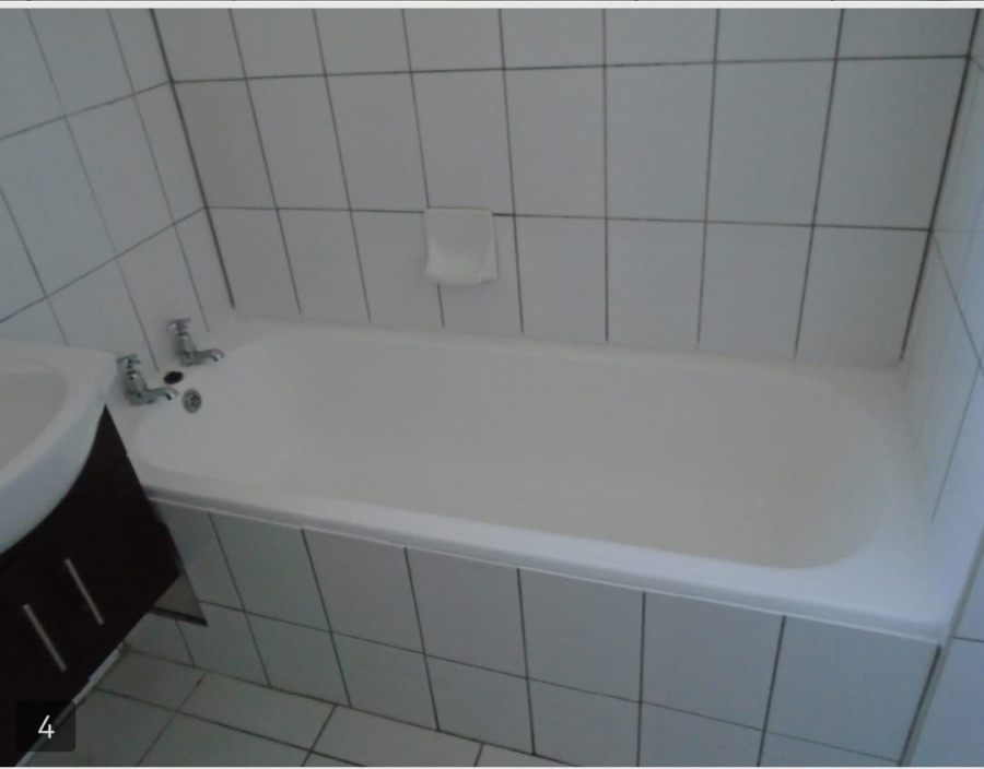 To Let 1 Bedroom Property for Rent in Morningside KwaZulu-Natal