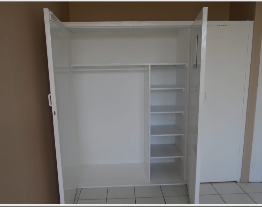 To Let 1 Bedroom Property for Rent in Morningside KwaZulu-Natal