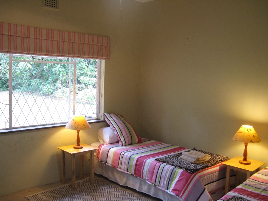 6 Bedroom Property for Sale in Kloof KwaZulu-Natal