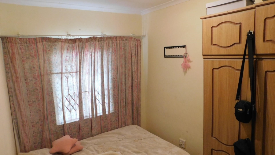 6 Bedroom Property for Sale in Moorton KwaZulu-Natal