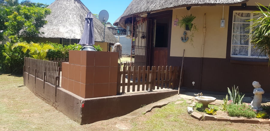 2 Bedroom Property for Sale in Hibberdene KwaZulu-Natal