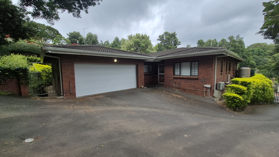 3 Bedroom Property for Sale in Dawncliffe KwaZulu-Natal