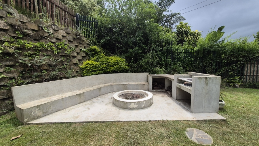 3 Bedroom Property for Sale in Dawncliffe KwaZulu-Natal