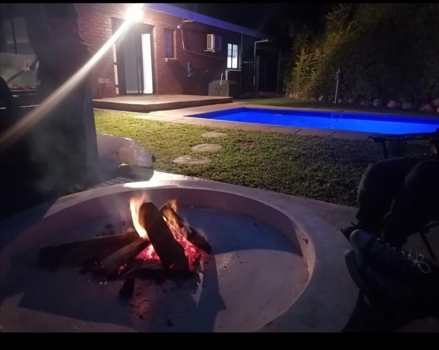 3 Bedroom Property for Sale in Dawncliffe KwaZulu-Natal