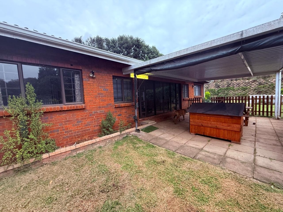 3 Bedroom Property for Sale in Dawncliffe KwaZulu-Natal
