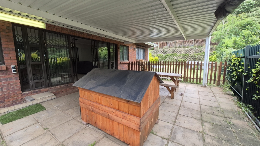 3 Bedroom Property for Sale in Dawncliffe KwaZulu-Natal