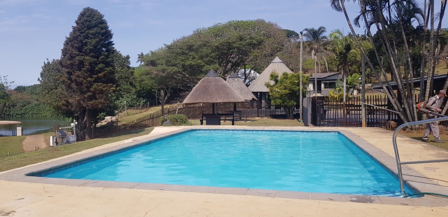 2 Bedroom Property for Sale in Hibberdene KwaZulu-Natal