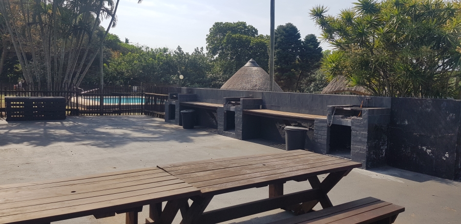 2 Bedroom Property for Sale in Hibberdene KwaZulu-Natal