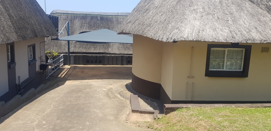 2 Bedroom Property for Sale in Hibberdene KwaZulu-Natal