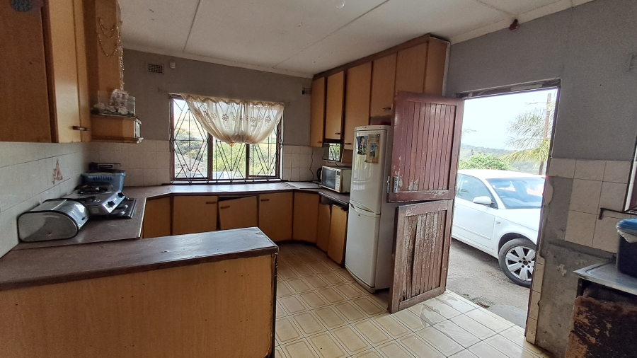 3 Bedroom Property for Sale in Savannah Park KwaZulu-Natal