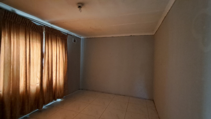 3 Bedroom Property for Sale in Savannah Park KwaZulu-Natal