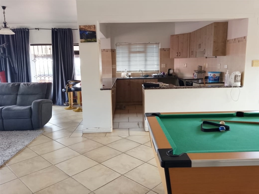 3 Bedroom Property for Sale in Athlone KwaZulu-Natal