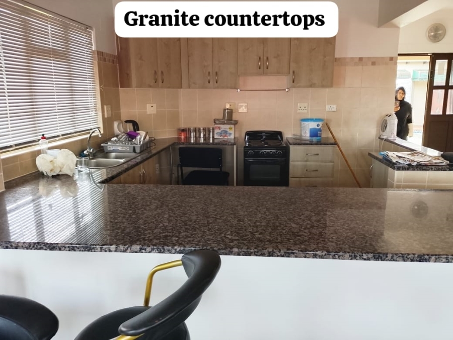 3 Bedroom Property for Sale in Athlone KwaZulu-Natal