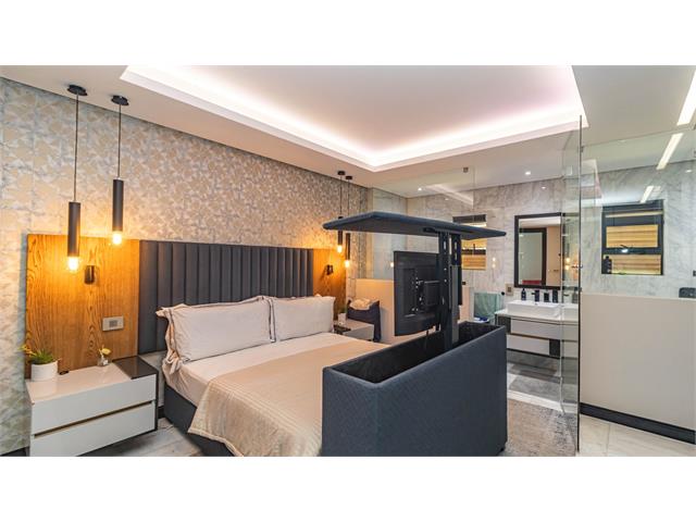 5 Bedroom Property for Sale in Umhlanga Ridgeside KwaZulu-Natal