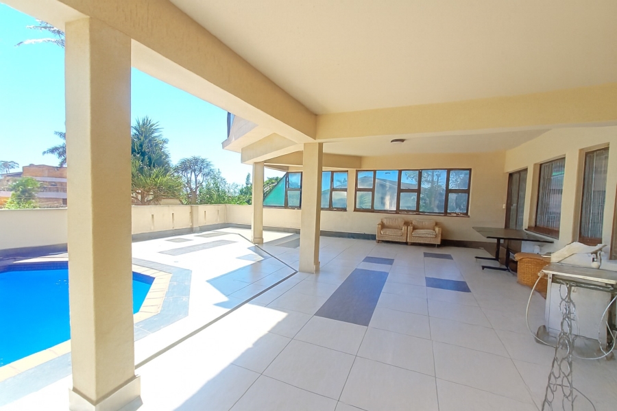 8 Bedroom Property for Sale in Isipingo Hills KwaZulu-Natal