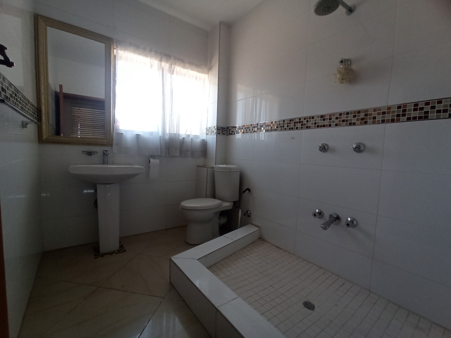 8 Bedroom Property for Sale in Isipingo Hills KwaZulu-Natal