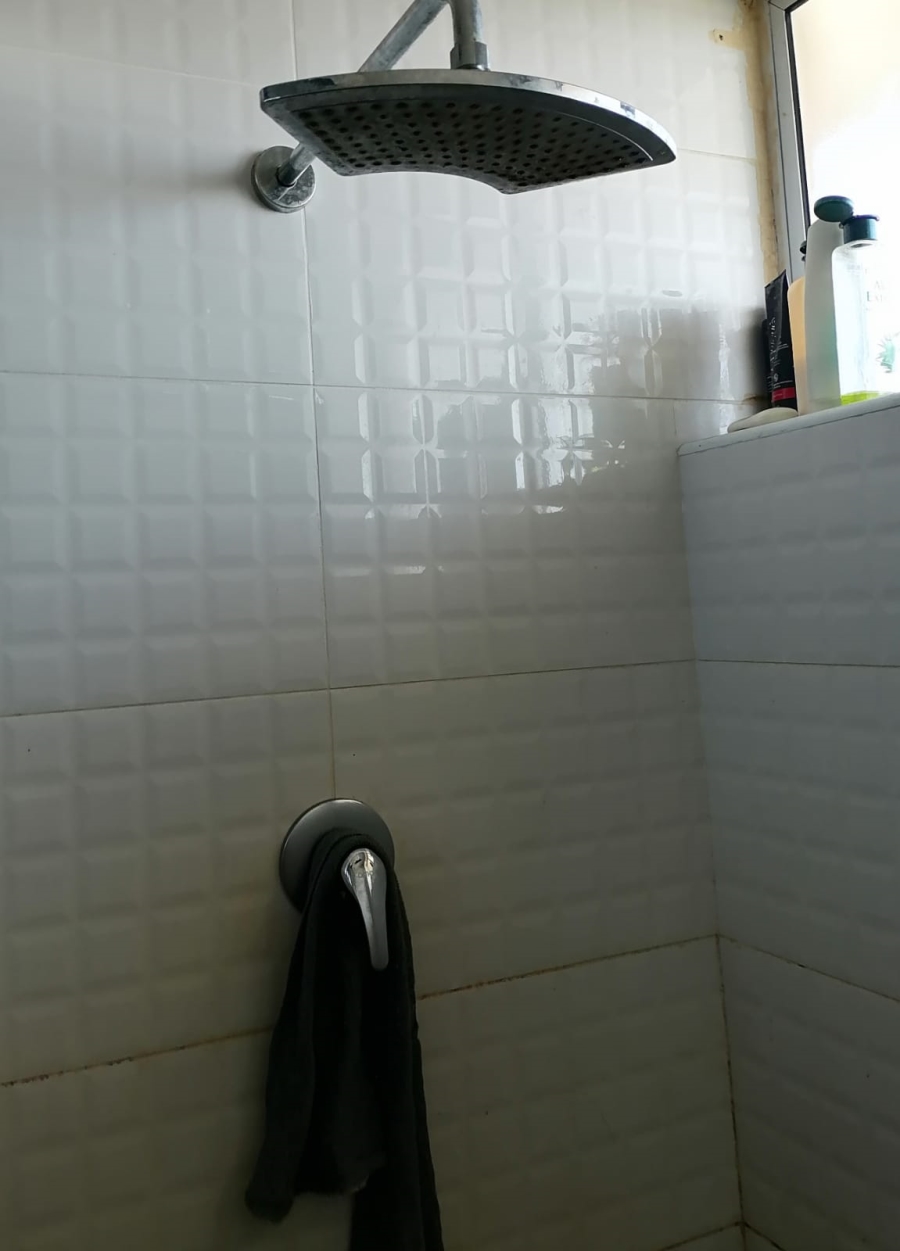 2 Bedroom Property for Sale in Amanzimtoti KwaZulu-Natal