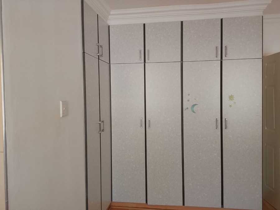 To Let 3 Bedroom Property for Rent in Avoca KwaZulu-Natal