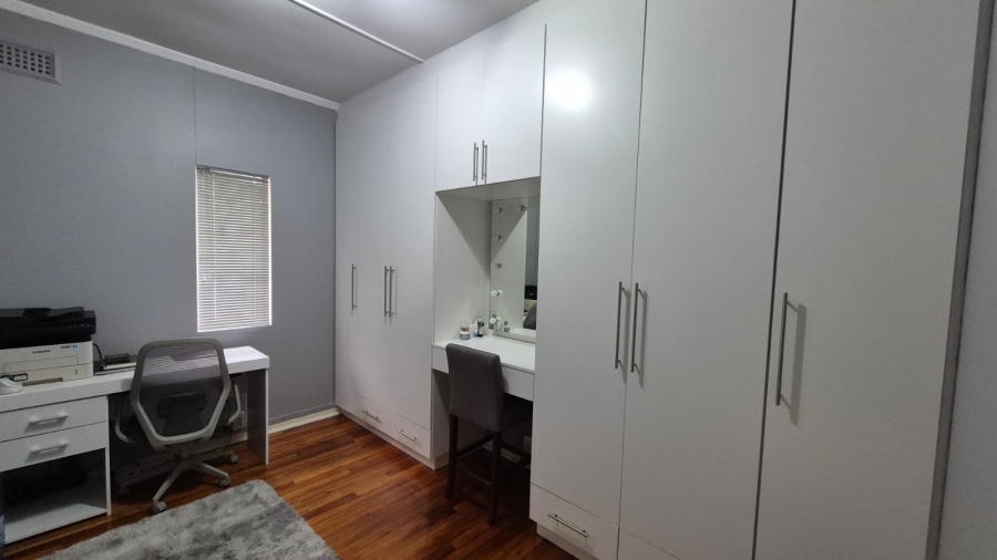 3 Bedroom Property for Sale in Umhlatuzana KwaZulu-Natal