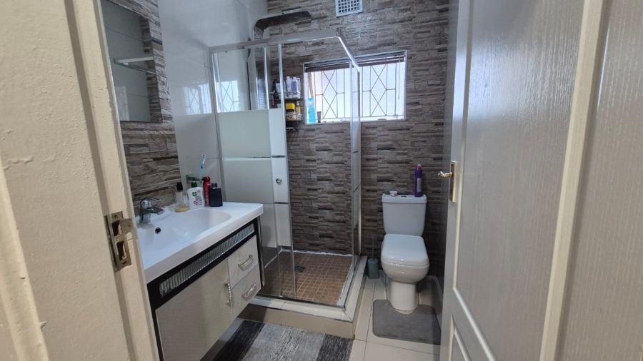 3 Bedroom Property for Sale in Umhlatuzana KwaZulu-Natal