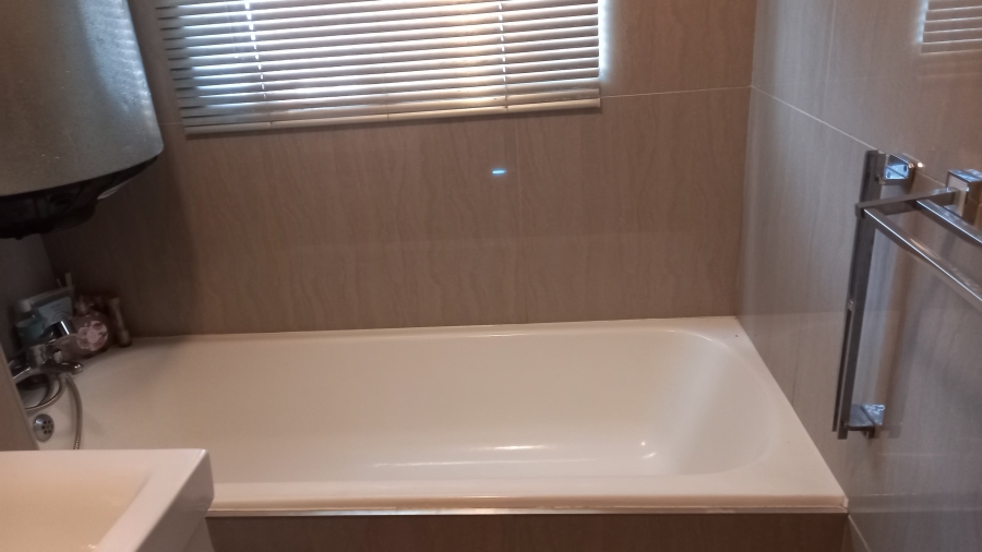 2 Bedroom Property for Sale in Morningside KwaZulu-Natal