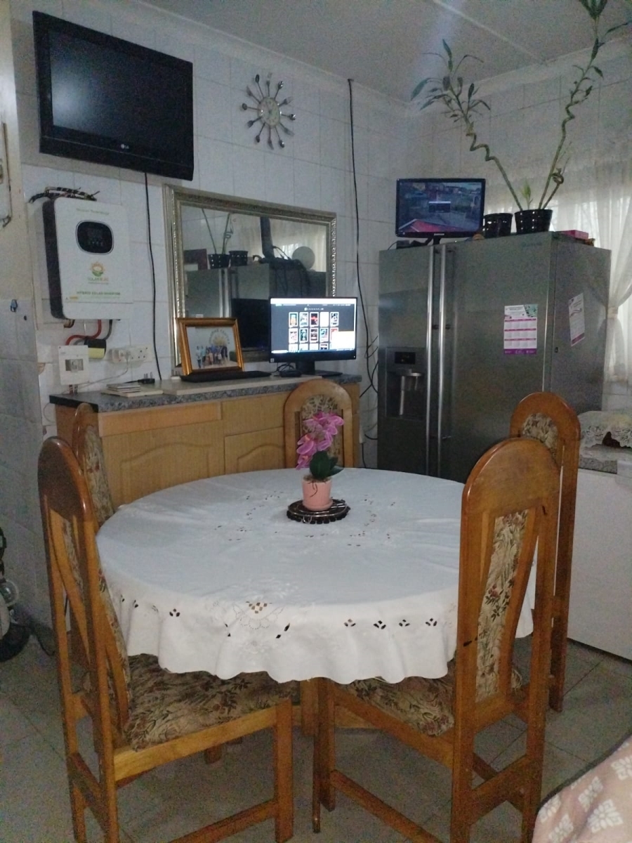 3 Bedroom Property for Sale in Brookdale KwaZulu-Natal