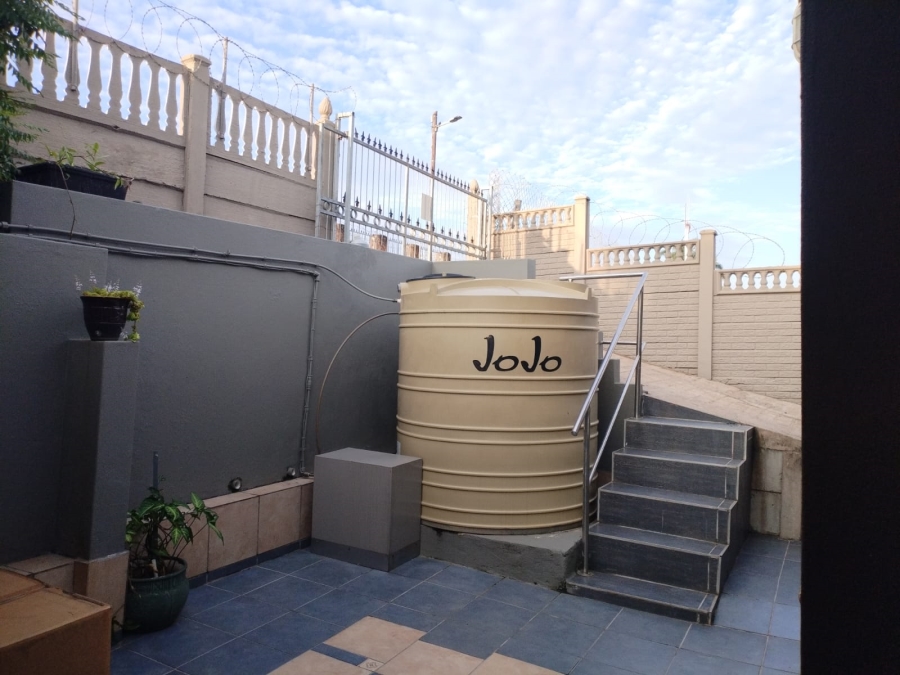 3 Bedroom Property for Sale in Brookdale KwaZulu-Natal