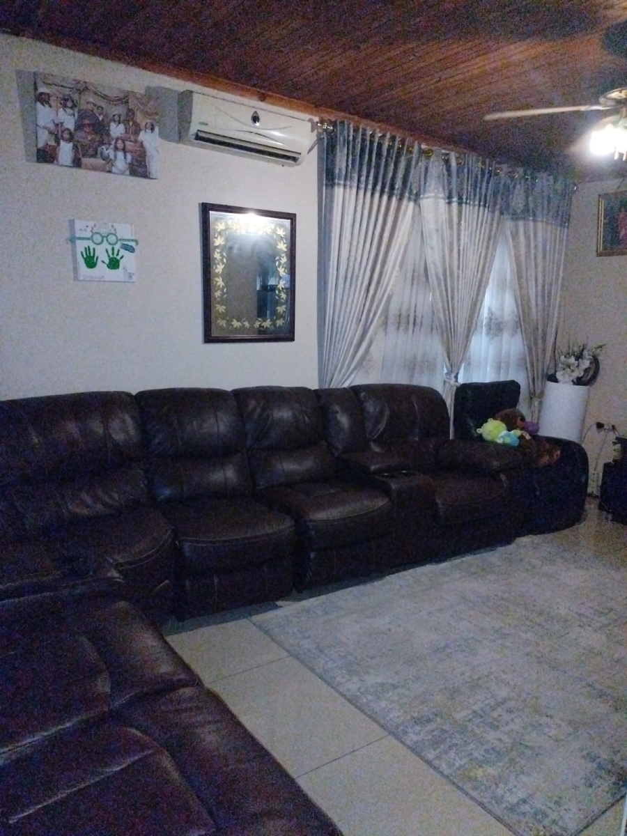 3 Bedroom Property for Sale in Brookdale KwaZulu-Natal