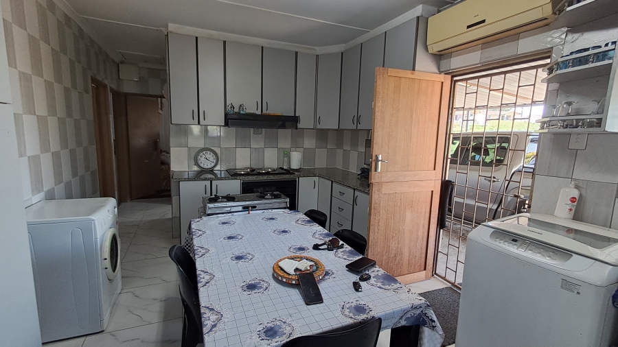 3 Bedroom Property for Sale in Savannah Park KwaZulu-Natal