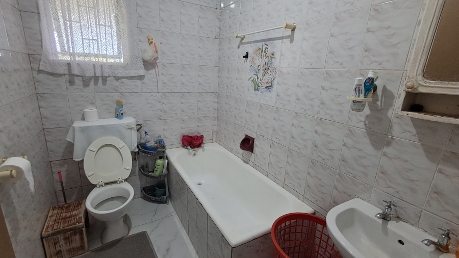 3 Bedroom Property for Sale in Savannah Park KwaZulu-Natal